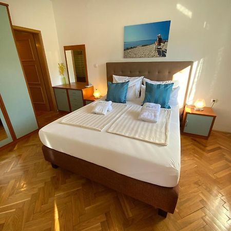 Appartamento Olive House Šimuni Esterno foto